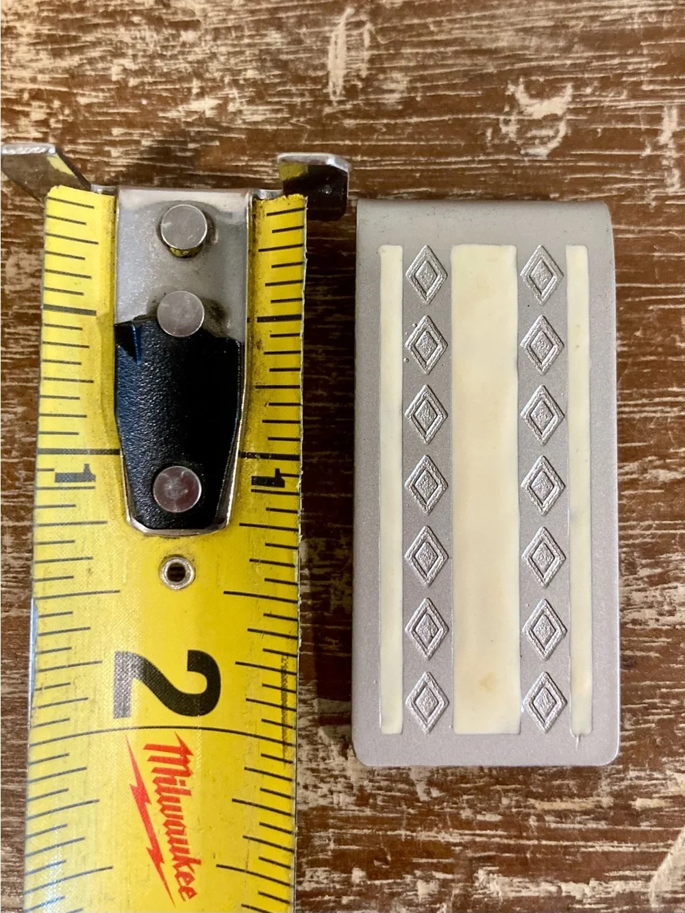 Men's Silver-Tone and Light Yellow Slim Money Clip